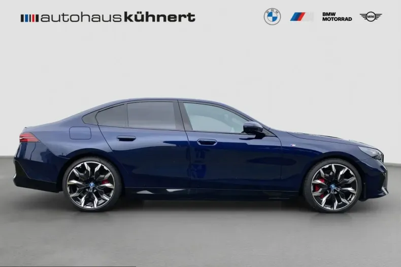BMW 550 (Seria 5) din 2024 cu 15.109 km - oferta BMW239038 - foto 8