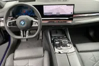 BMW 550 (Seria 5) din 2024 cu 15.109 km - oferta BMW239038 - foto 12