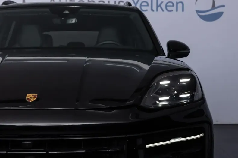Porsche Cayenne din 2024 cu 7.875 km - oferta POR239057 - foto 22
