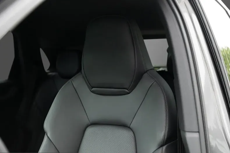 Porsche Cayenne din 2025 cu 19.870 km - oferta POR239058 - foto 27