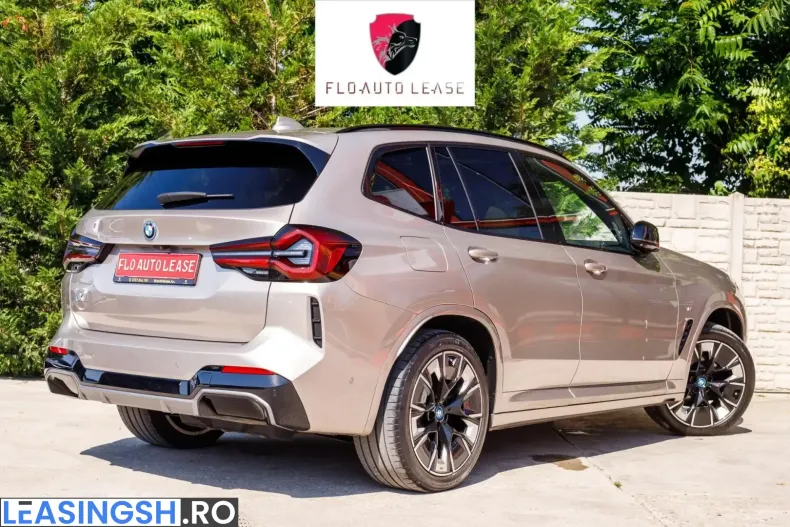 BMW iX3 (Seria X) din 2023 cu 53.570 km - oferta BMW239073 - foto 3