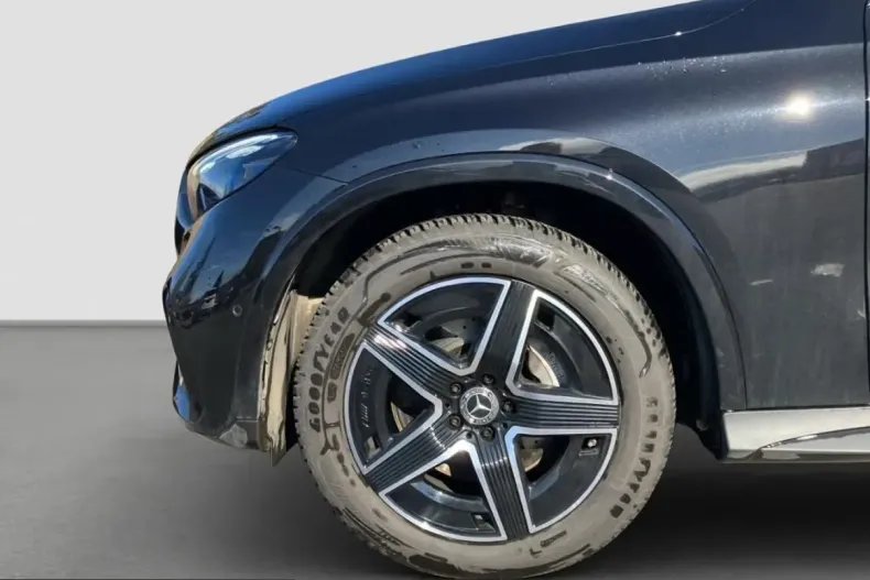 Mercedes-Benz GLC 200 (Clasa GLC) din 2025 cu 9.927 km - oferta MER239075 - foto 9