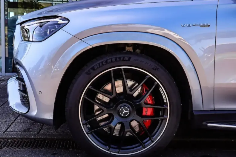 Mercedes-Benz GLE 63 AMG (Clasa GLE) din 2025 cu 12.350 km - oferta MER239078 - foto 9