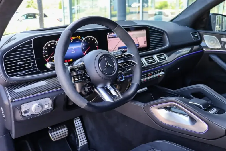 Mercedes-Benz GLE 63 AMG (Clasa GLE) din 2025 cu 12.350 km - oferta MER239078 - foto 13