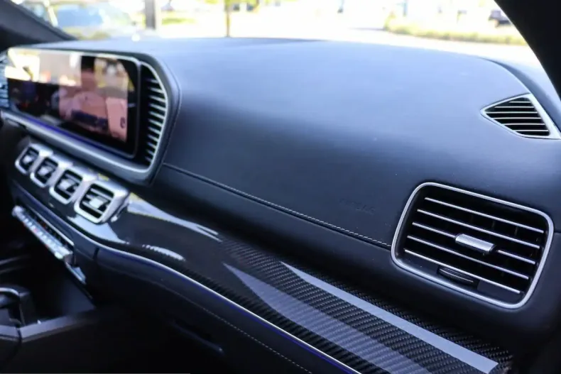 Mercedes-Benz GLE 63 AMG (Clasa GLE) din 2025 cu 12.350 km - oferta MER239078 - foto 23
