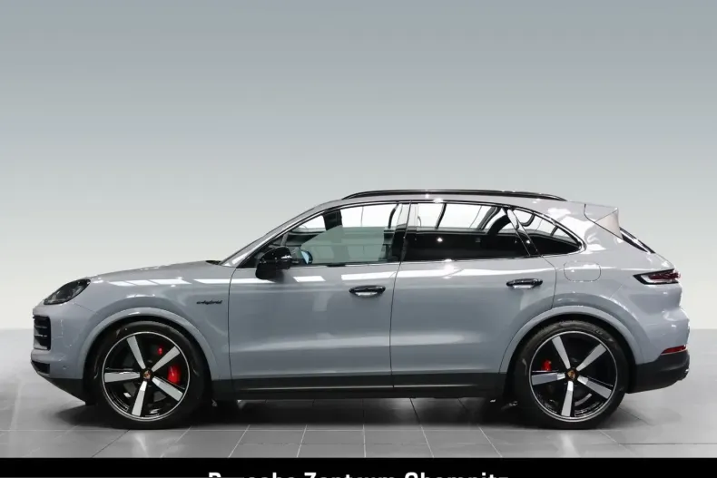 Porsche Cayenne din 2024 cu 16.190 km - oferta POR239080 - foto 3