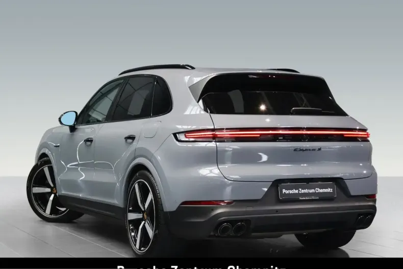 Porsche Cayenne din 2024 cu 16.190 km - oferta POR239080 - foto 4