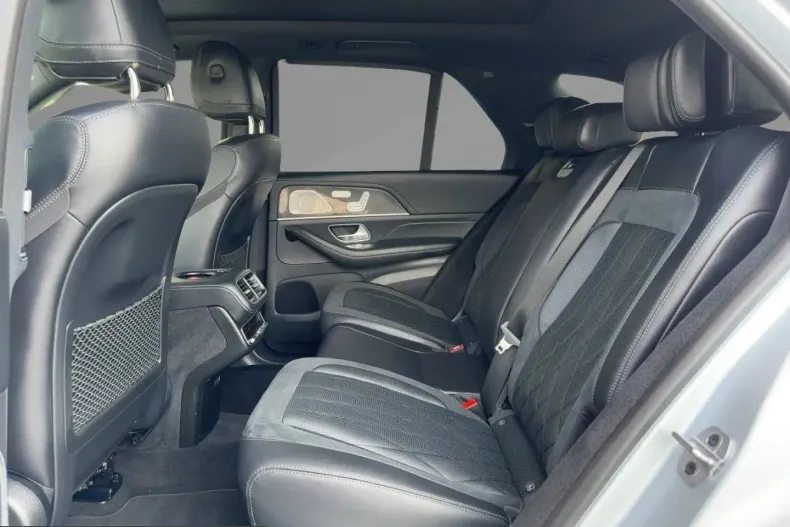 Mercedes-Benz GLE 63 AMG (Clasa GLE) din 2024 cu 27.328 km - oferta MER239083 - foto 8
