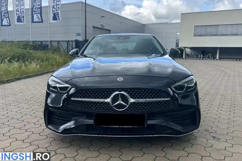 Mercedes-Benz C 300 (Clasa C) din 2024 cu 34.000 km - oferta MER239085 - foto 1