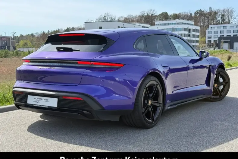 Porsche Taycan din 2025 cu 29.900 km - oferta POR239091 - foto 8