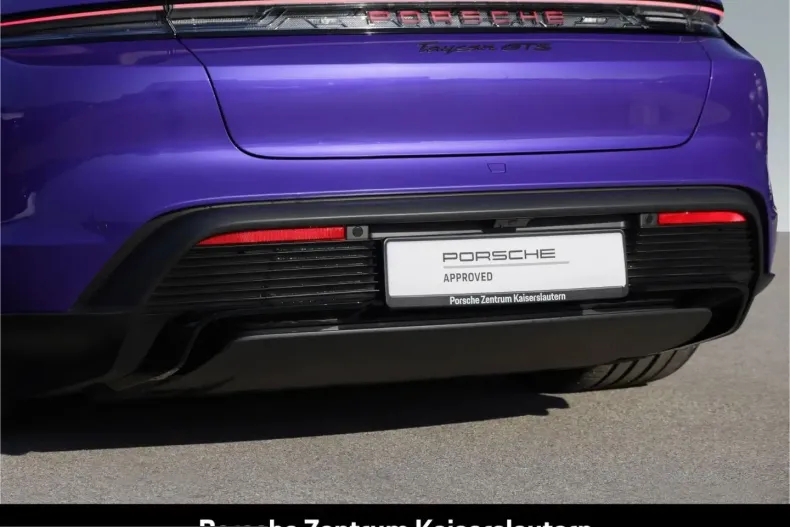 Porsche Taycan din 2025 cu 29.900 km - oferta POR239091 - foto 10