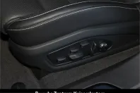 Porsche Taycan din 2025 cu 29.900 km - oferta POR239091 - foto 22