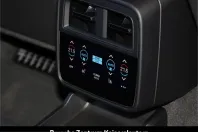 Porsche Taycan din 2025 cu 29.900 km - oferta POR239091 - foto 27