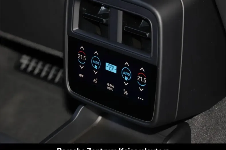 Porsche Taycan din 2025 cu 29.900 km - oferta POR239091 - foto 27