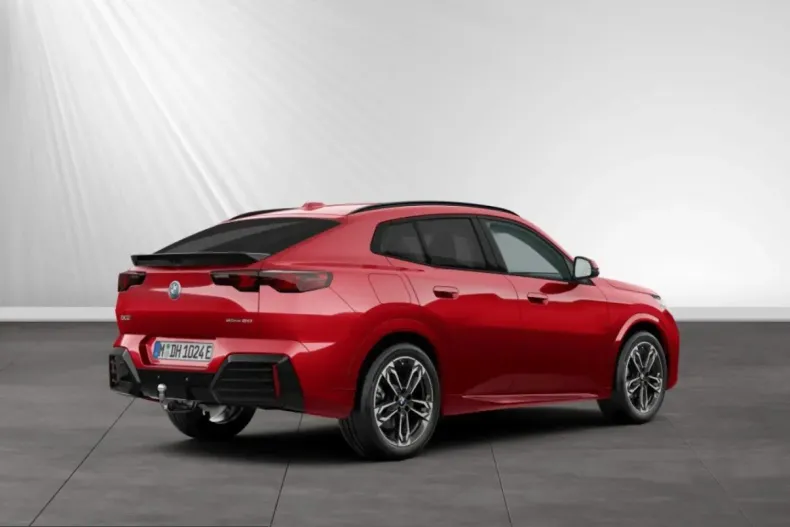 BMW iX2 (Seria X) din 2025 cu 16.900 km - oferta BMW239094 - foto 3
