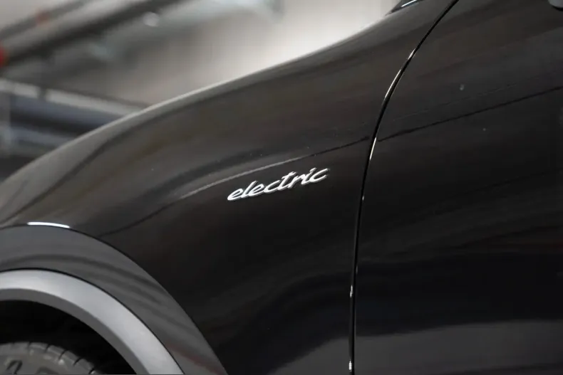 Porsche Macan din 2024 cu 15.300 km - oferta POR239096 - foto 14
