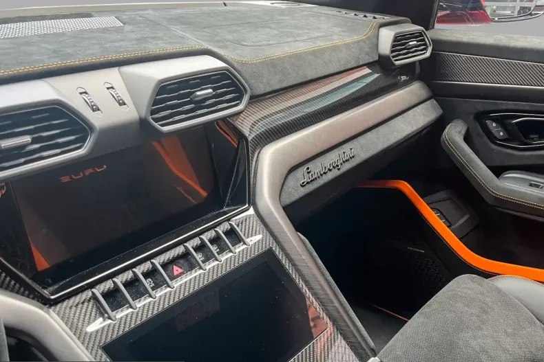 Lamborghini Urus din 2025 cu 9.999 km - oferta LAM239110 - foto 18