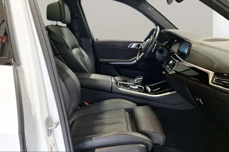BMW X5 (Seria X) din 2022 cu 71.671 km - oferta BMW239132 - foto 4