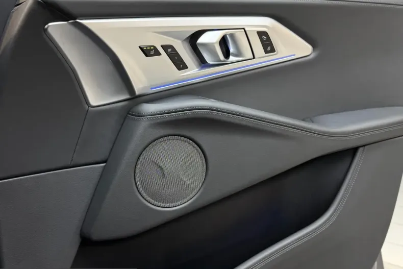 BMW XM (Seria X) din 2023 cu 43.000 km - oferta BMW239147 - foto 21