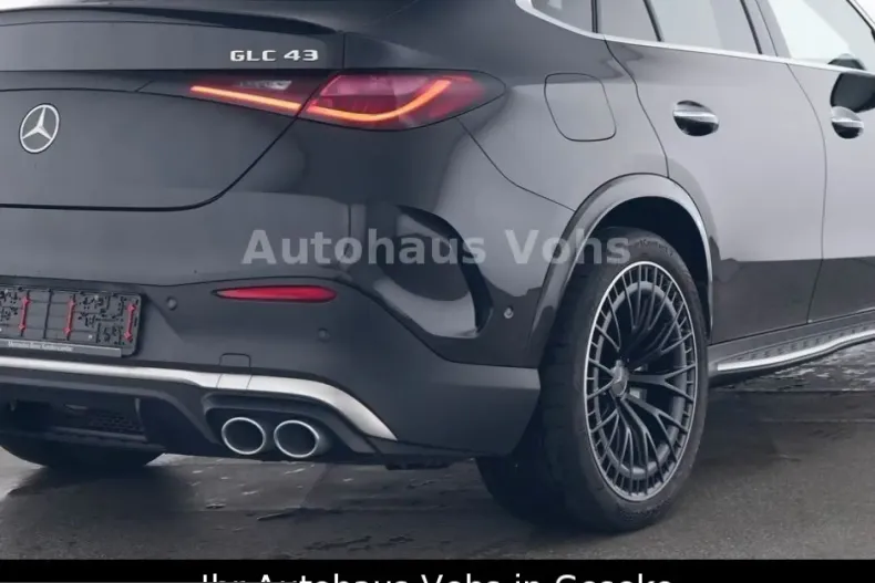 Mercedes-Benz GLC 43 AMG (Clasa GLC) din 2024 cu 22.940 km - oferta MER239150 - foto 4