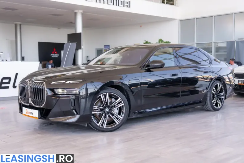 BMW 750 (Seria 7) din 2024 cu 52.262 km - oferta BMW239154 - foto 2