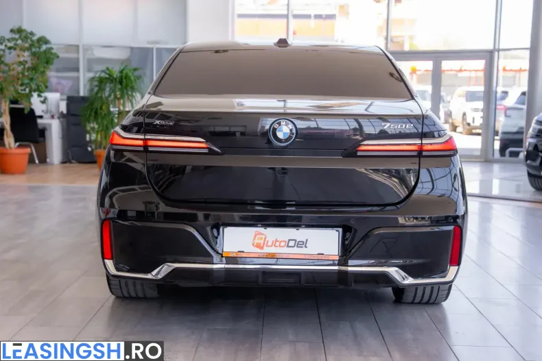 BMW 750 (Seria 7) din 2024 cu 52.262 km - oferta BMW239154 - foto 10