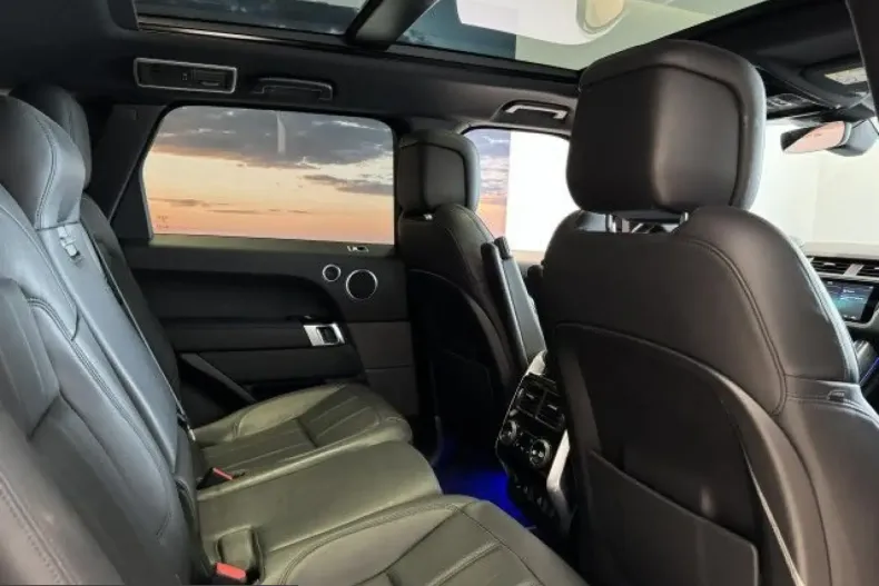 Land Rover Range Rover Sport din 2022 cu 53.500 km - oferta LAN239155 - foto 13