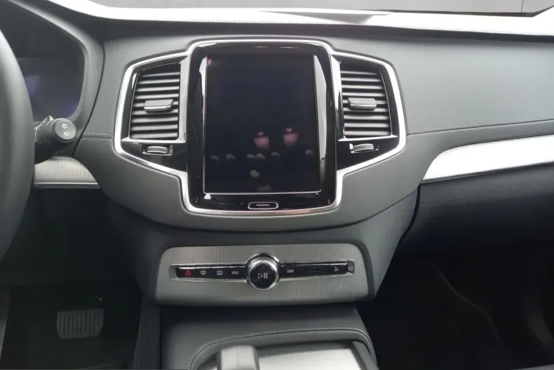 Volvo XC90 din 2024 cu 16.820 km - oferta VOL239157 - foto 14