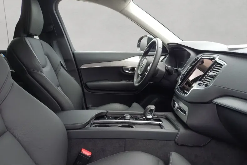 Volvo XC90 din 2024 cu 16.820 km - oferta VOL239157 - foto 18