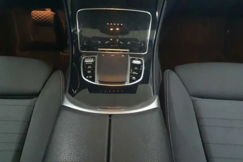 Mercedes-Benz GLC 220 (Clasa GLC) din 2021 cu 90.313 km - oferta MER239169 - foto 5