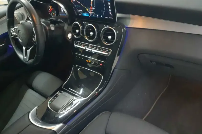 Mercedes-Benz GLC 220 (Clasa GLC) din 2021 cu 90.313 km - oferta MER239169 - foto 6