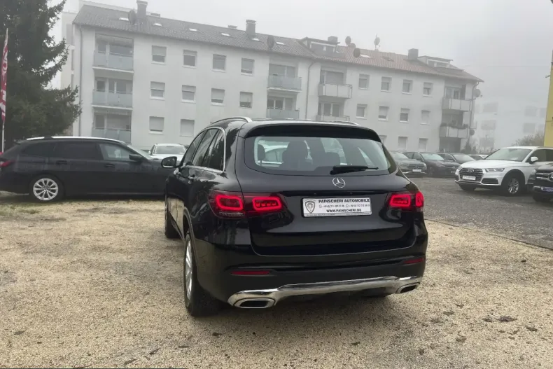 Mercedes-Benz GLC 220 (Clasa GLC) din 2021 cu 72.000 km - oferta MER239170 - foto 7