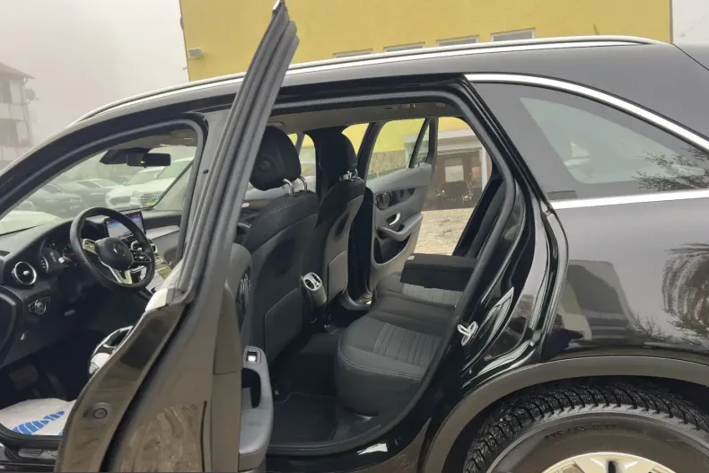 Mercedes-Benz GLC 220 (Clasa GLC) din 2021 cu 72.000 km - oferta MER239170 - foto 17