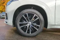 Volvo XC90 din 2021 cu 50.750 km - oferta VOL239173 - foto 8