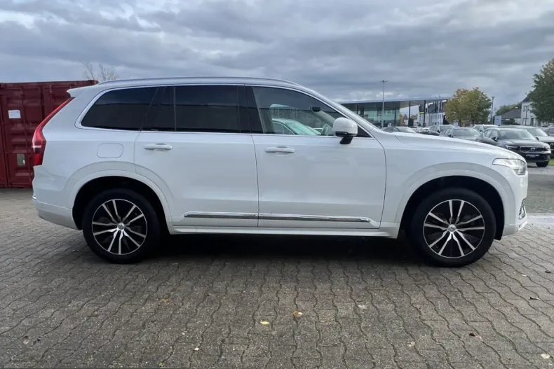 Volvo XC90 din 2021 cu 98.384 km - oferta VOL239175 - foto 3