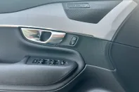 Volvo XC90 din 2021 cu 98.384 km - oferta VOL239175 - foto 17