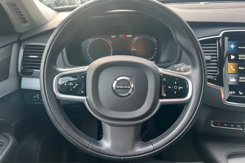 Volvo XC90 din 2021 cu 98.384 km - oferta VOL239175 - foto 19