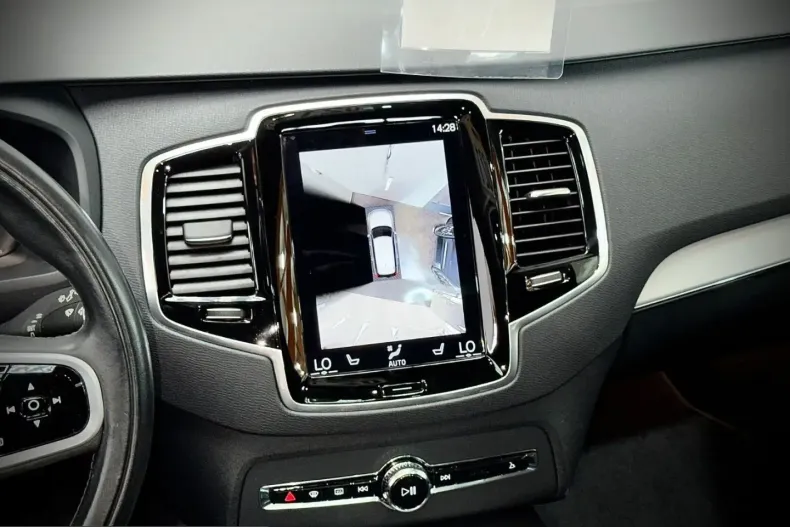 Volvo XC90 din 2021 cu 98.158 km - oferta VOL239176 - foto 14