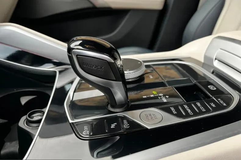 BMW X6 (Seria X) din 2022 cu 81.999 km - oferta BMW239177 - foto 14