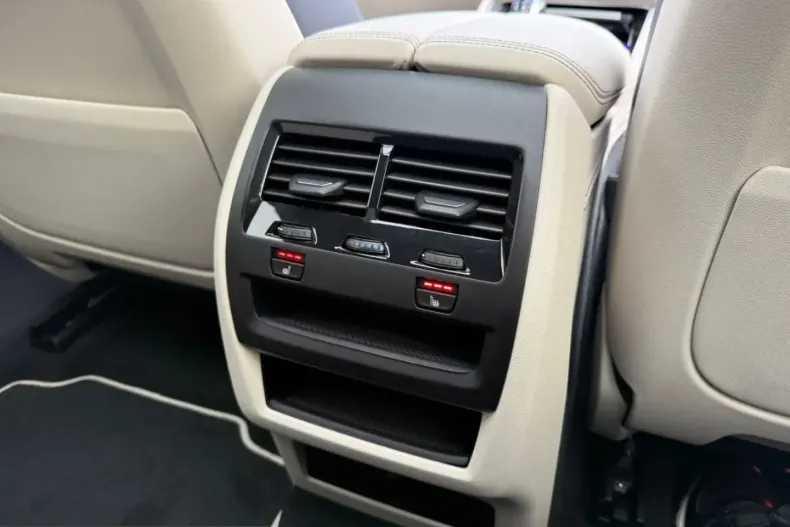 BMW X6 (Seria X) din 2022 cu 54.726 km - oferta BMW239178 - foto 42