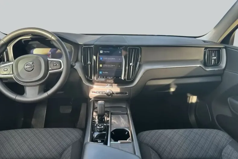 Volvo XC60 din 2023 cu 45.363 km - oferta VOL239181 - foto 10