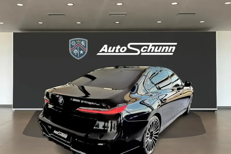 BMW 740d (Seria 7) din 2025 cu 27.480 km - oferta BMW239184 - foto 19
