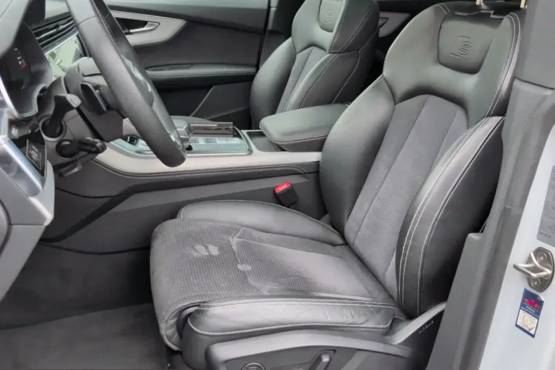Audi Q8 din 2023 cu 63.400 km - oferta AUD239191 - foto 4