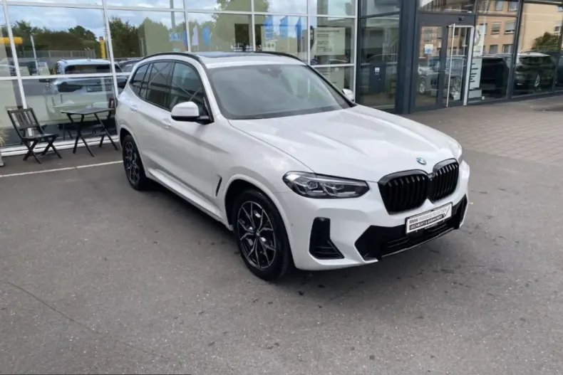 BMW X3 (Seria X) din 2024 cu 15.683 km - oferta BMW239213 - foto 1