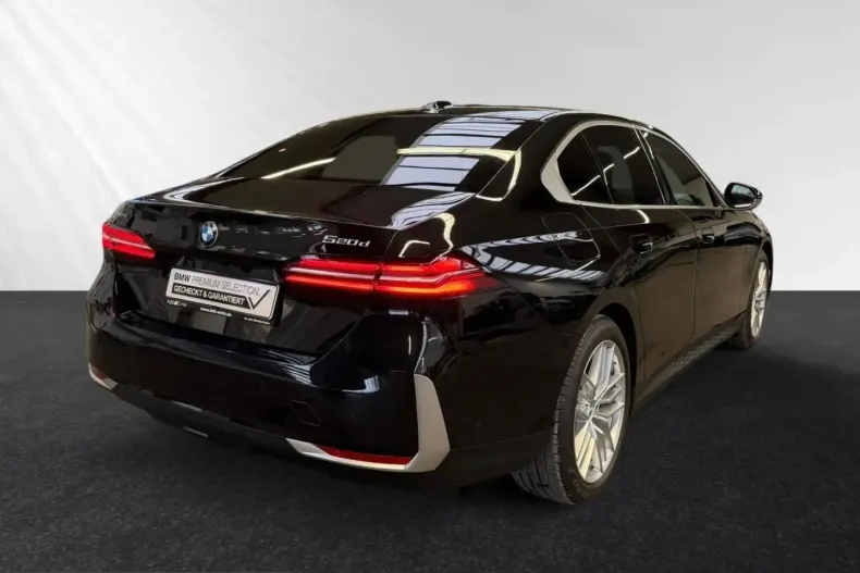 BMW 520 (Seria 5) din 2024 cu 13.990 km - oferta BMW239227 - foto 3