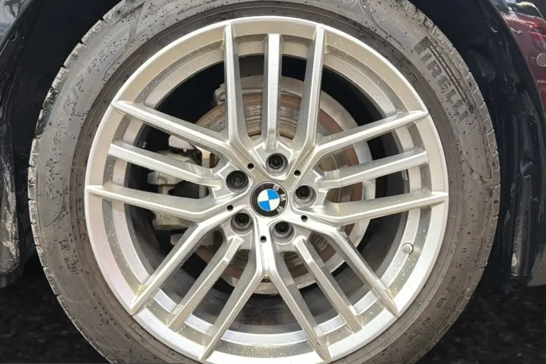 BMW 520 (Seria 5) din 2024 cu 13.990 km - oferta BMW239227 - foto 4