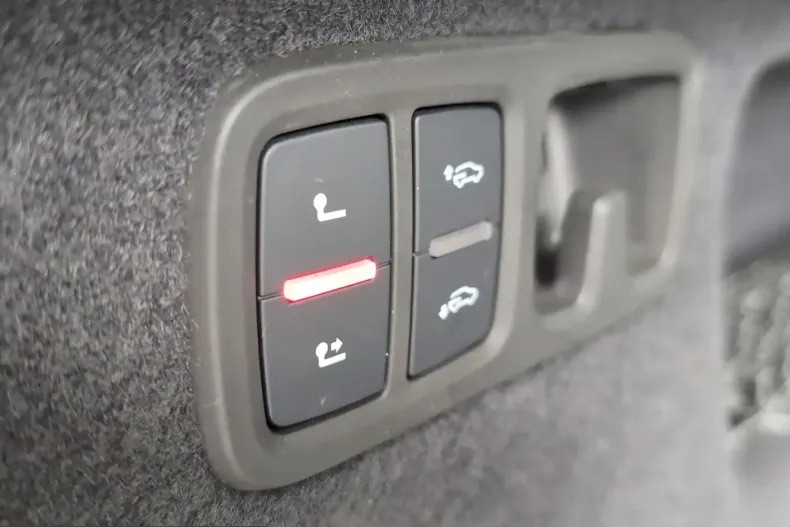 Audi SQ8 din 2023 cu 58.000 km - oferta AUD239228 - foto 26
