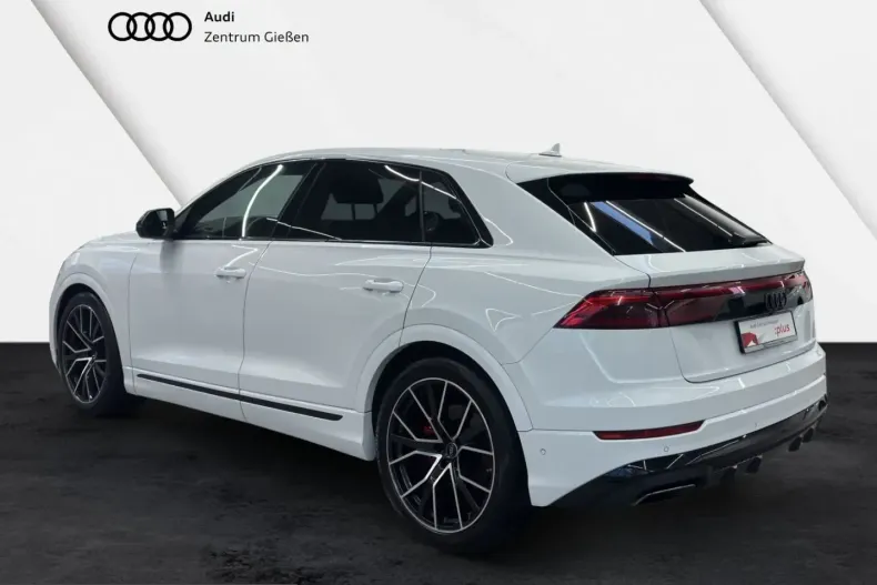 Audi Q8 din 2024 cu 75.933 km - oferta AUD239236 - foto 3