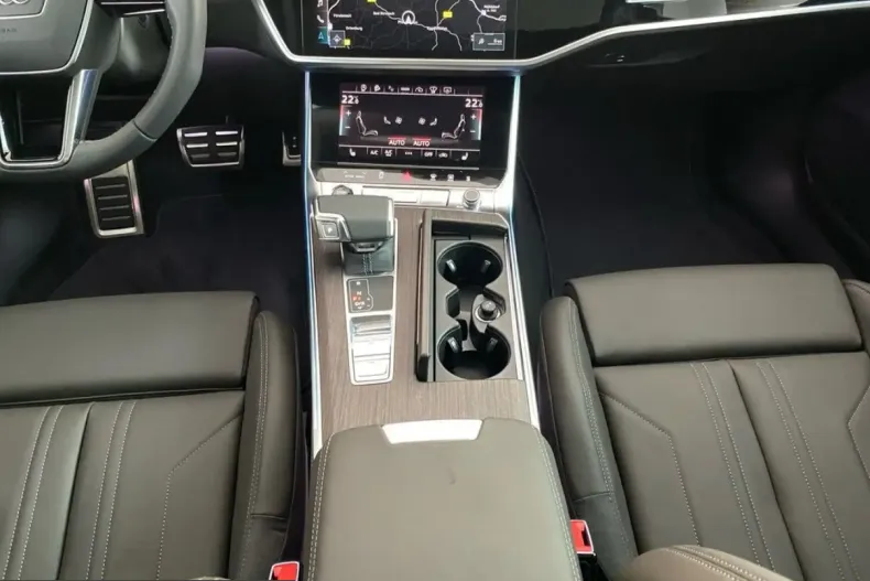Audi A6 din 2024 cu 52.011 km - oferta AUD239264 - foto 14