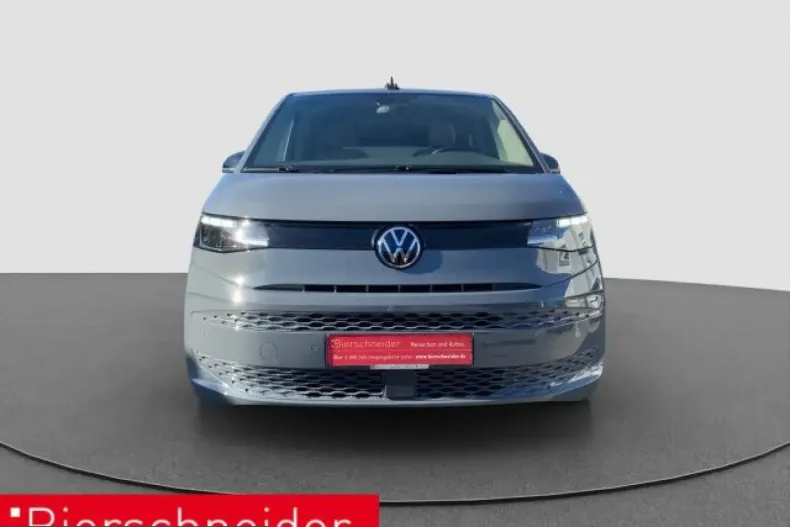 Volkswagen T7 Multivan din 2023 cu 55.413 km - oferta VOL239267 - foto 1